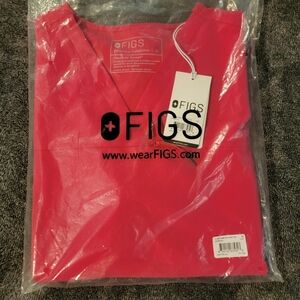Figs scrub top
